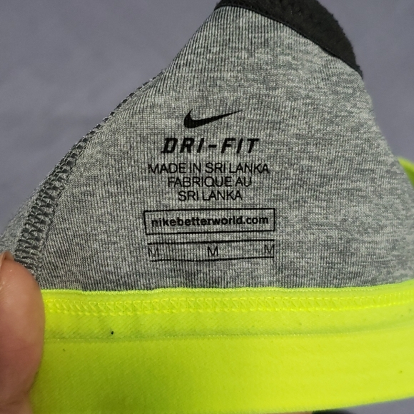 **SOLD**Nike Sportsbra - Picture 3 of 3